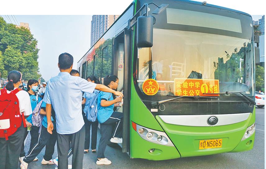 公交专线.jpg 公交专线.jpg